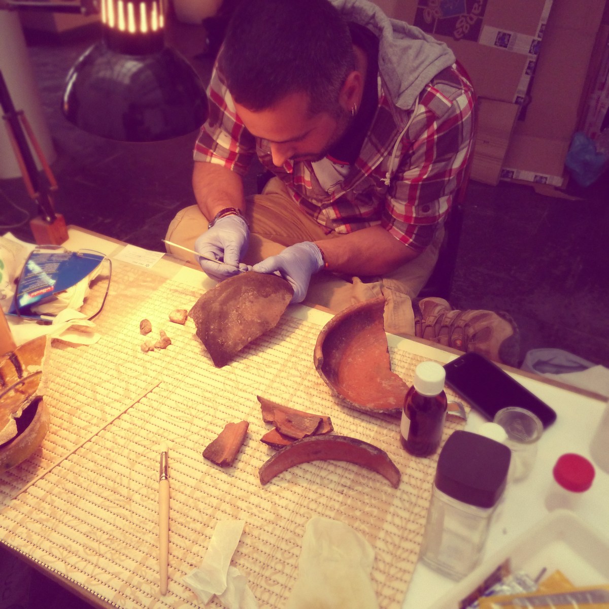 Tratamento de materiais arqueológicos do Projecto Museu&nbsp;Vivo